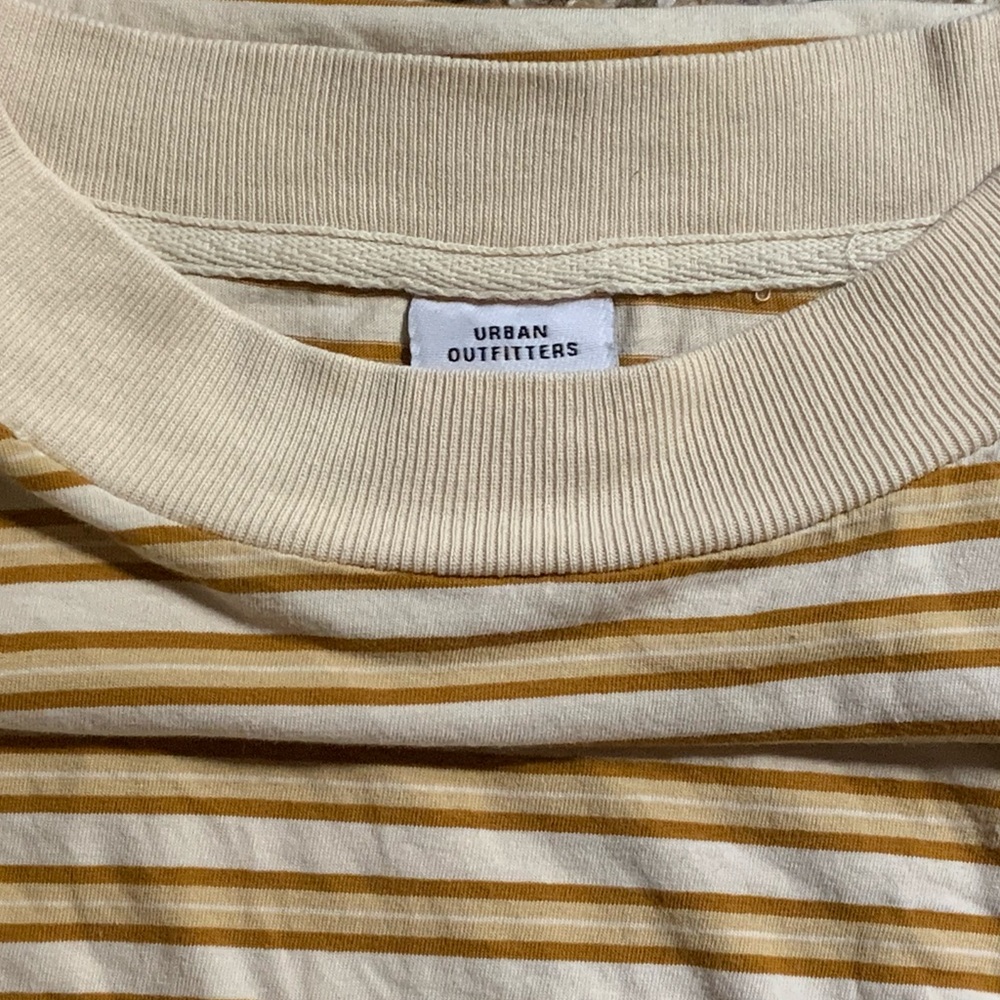 urban outfitters long sleeve tee